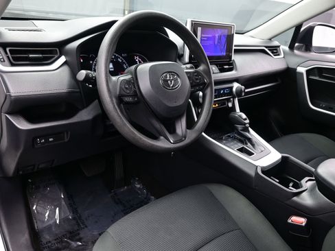 Used 2024 Toyota RAV4 LE image 12