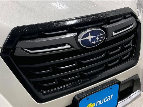 Used 2023 Subaru Forester Touring image 32