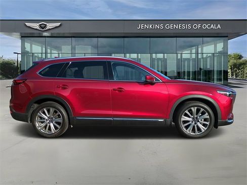 Used 2021 MAZDA CX-9 Signature image 2