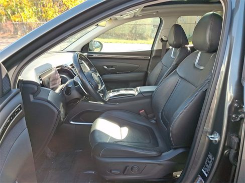 Used 2022 Hyundai Tucson Limited image 13