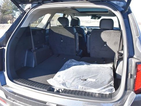 New 2025 Kia Sorento SX image 17