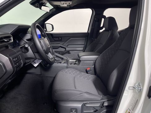 New 2026 Toyota Tacoma SR5 AWD/4WD image 12