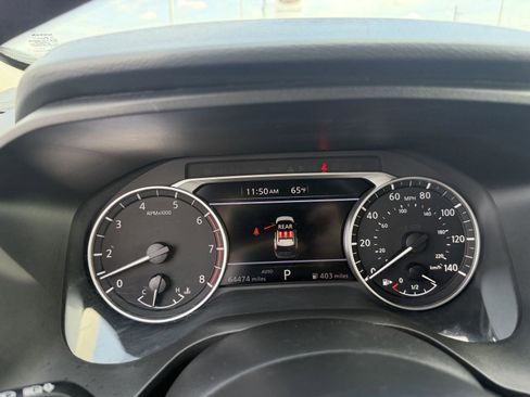 Used 2024 Nissan Rogue SV image 26