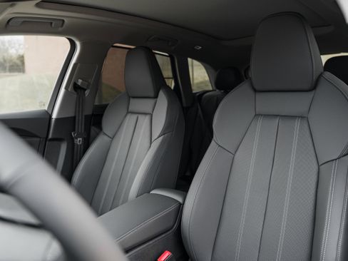 New 2025 Audi Q5 Premium Plus image 21