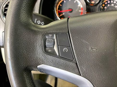 Used 2009 Saturn Vue XE image 26