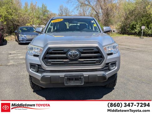 Used 2018 Toyota Tacoma SR w/ SR Convenience Package AWD/4WD image 8