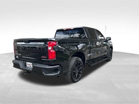 Used 2025 Chevrolet Silverado 1500 RST image 3