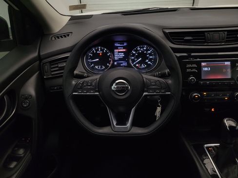 Used 2018 Nissan Rogue Sport S w/ S Appearance Package FWD image 22
