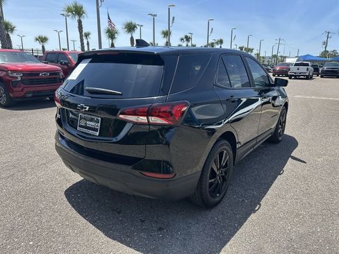 Used 2024 Chevrolet Equinox LS w/ LS Convenience Package image 16