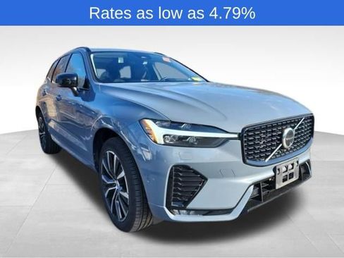 Certified 2024 Volvo XC60 B5 Plus w/ Protection Package Premier image 13