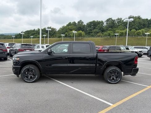 New 2026 RAM 1500 Big Horn AWD/4WD image 4