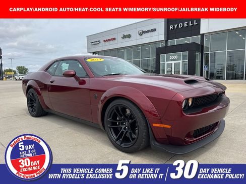 Used 2023 Dodge Challenger SRT Hellcat RWD image 1