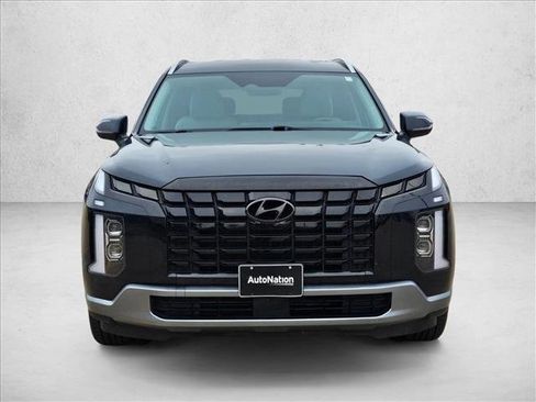 Used 2024 Hyundai Palisade SEL image 2