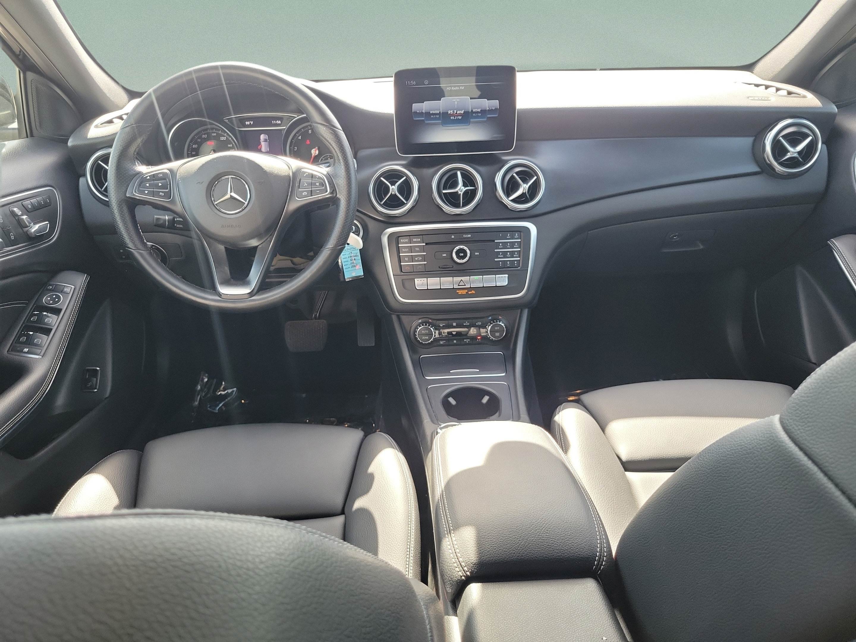 Used 2019 Mercedes-Benz GLA 250 image 12