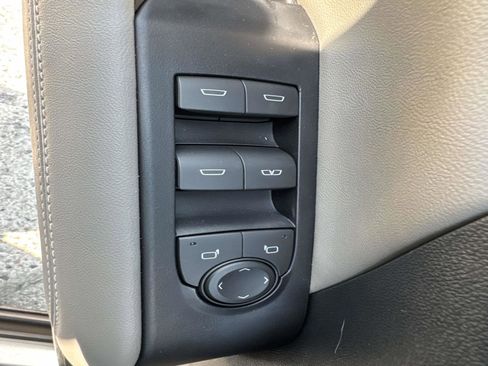 New 2026 GMC Terrain Elevation w/ Elevation Premium Package FWD image 19