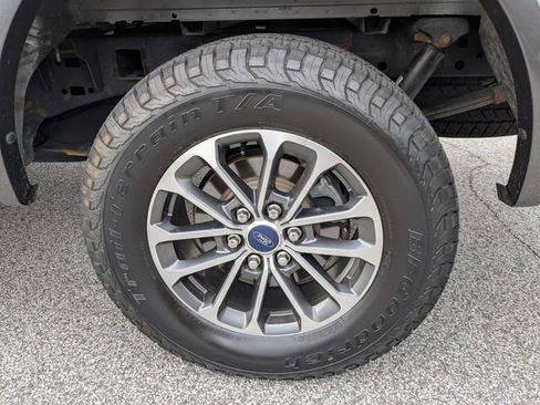 Used 2020 Ford F150 XLT w/ Equipment Group 302A Luxury AWD/4WD image 19