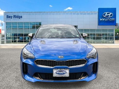 Used 2019 Kia Stinger GT1 image 10