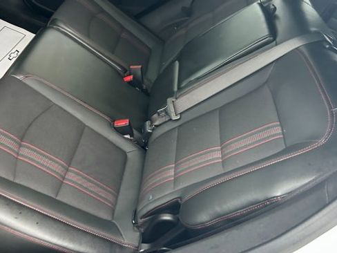 Certified 2022 Chevrolet Equinox RS w/ LPO, Floor Liner Package image 39