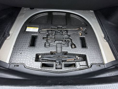 Used 2019 Toyota Camry XSE FWD image 44