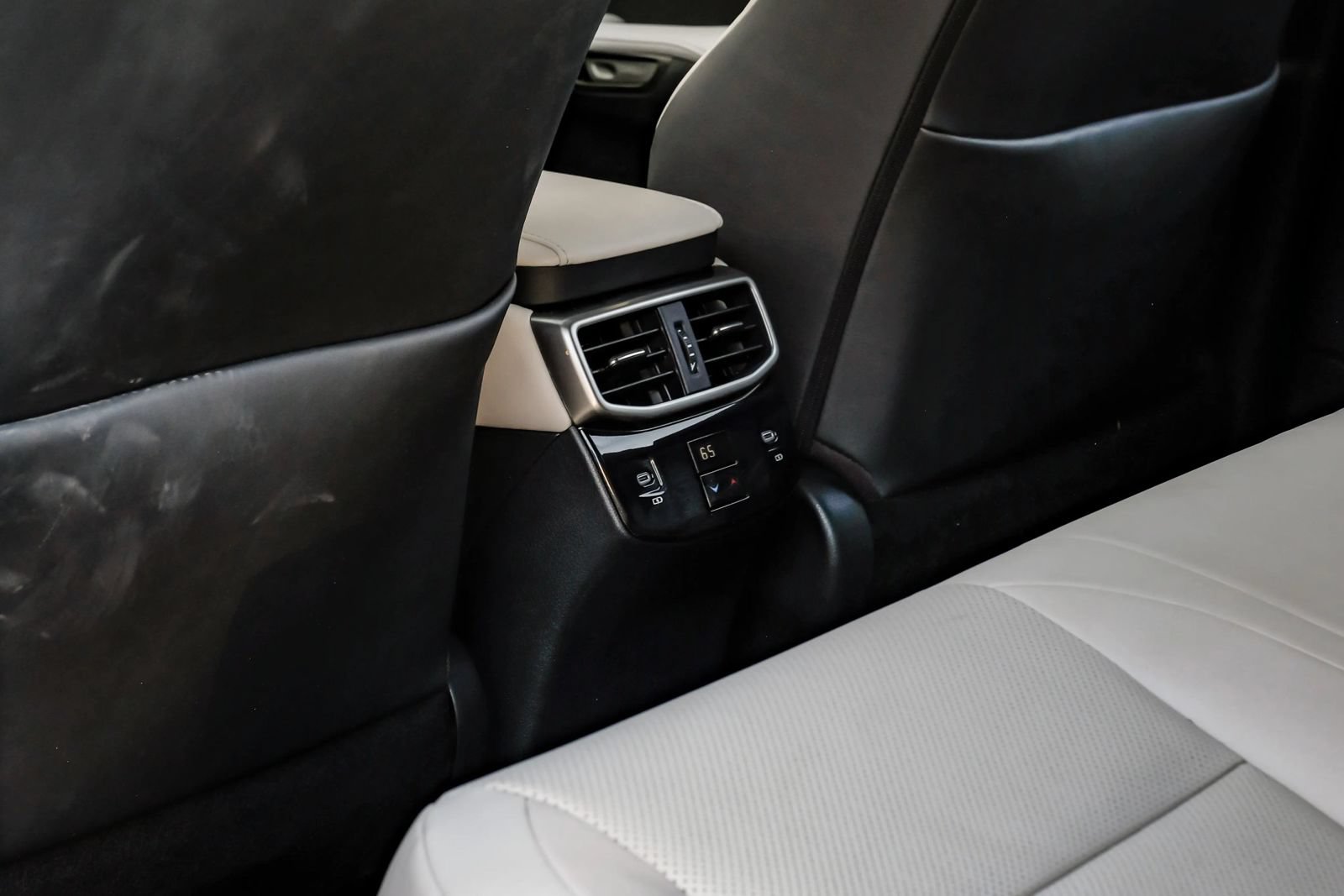Used 2023 Lexus RX 350 Premium w/ Accessory Package (Z1) FWD image 48