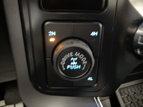 Used 2025 Ford F150 XLT w/ Equipment Group 302A MID image 21