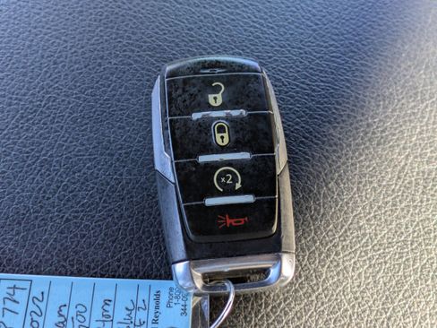 Used 2022 RAM 1500 Big Horn AWD/4WD image 31
