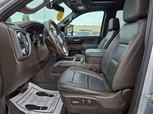 Used 2023 GMC Sierra 2500 Denali AWD/4WD image 2