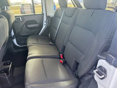 Used 2021 Jeep Wrangler Unlimited Sport image 25