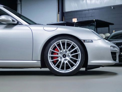 Used 2009 Porsche 911 Carrera S image 10