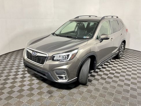 Used 2020 Subaru Forester Limited image 9