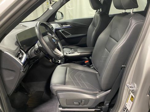 Used 2025 BMW X1 xDrive28i w/ Convenience Package image 13