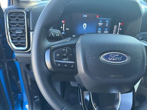 Used 2025 Ford Ranger XLT w/ Equipment Group 301A High AWD/4WD image 32