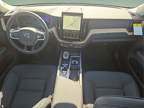 New 2026 Volvo XC60 B5 Plus w/ Protection Package Premier AWD/4WD image 17
