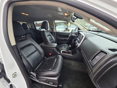 Used 2017 GMC Canyon SLT image 23