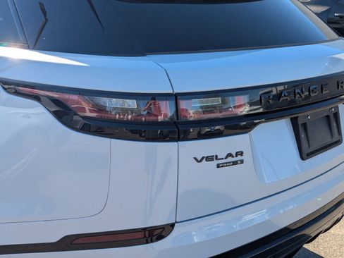 Used 2020 Land Rover Range Rover Velar R-Dynamic S image 7