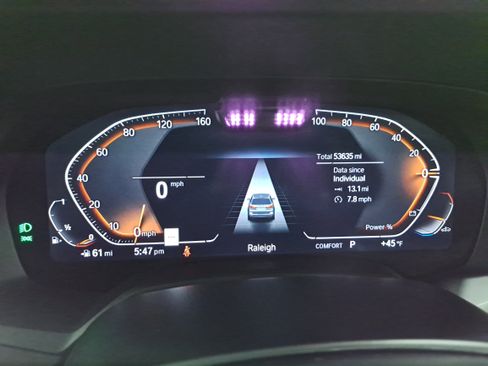 Used 2022 BMW X7 xDrive40i w/ Executive Package image 21