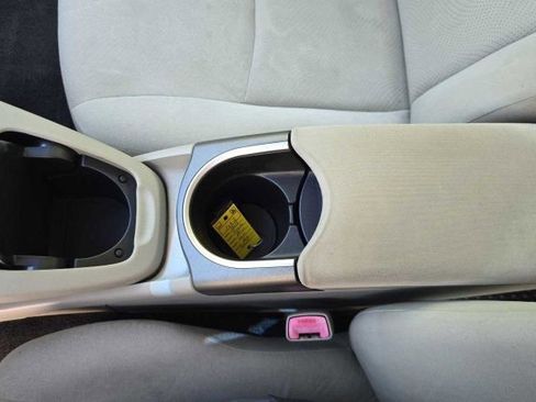 Used 2013 Toyota Prius Three image 24