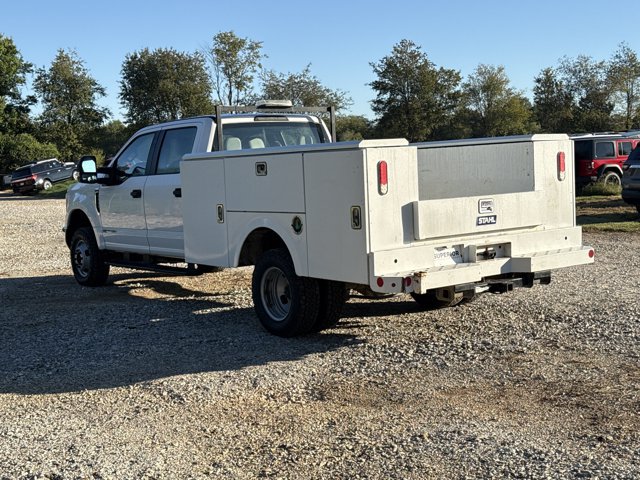 Used 2019 Ford F350 XL w/ Power Equipment Group AWD/4WD image 3
