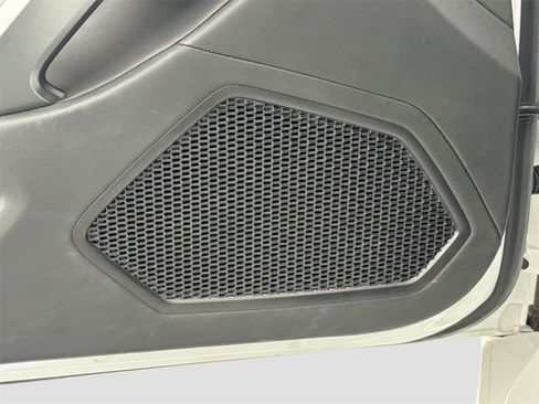 Used 2019 Lamborghini Huracan LP 580-2 image 19