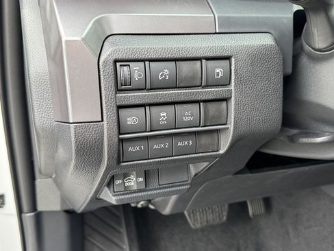 New 2026 Toyota Tacoma TRD Off-Road AWD/4WD image 17