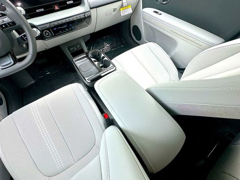 New 2026 Hyundai Ioniq 5 Limited image 23