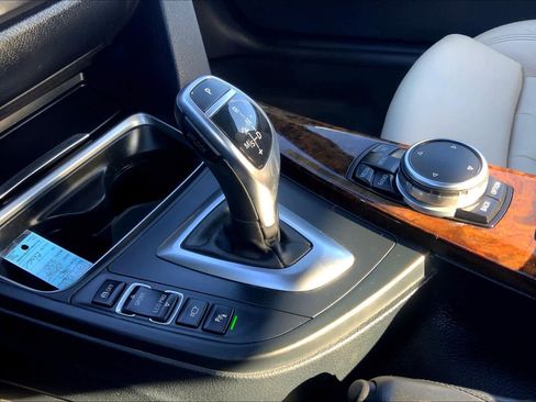 Used 2015 BMW 435i Convertible image 13