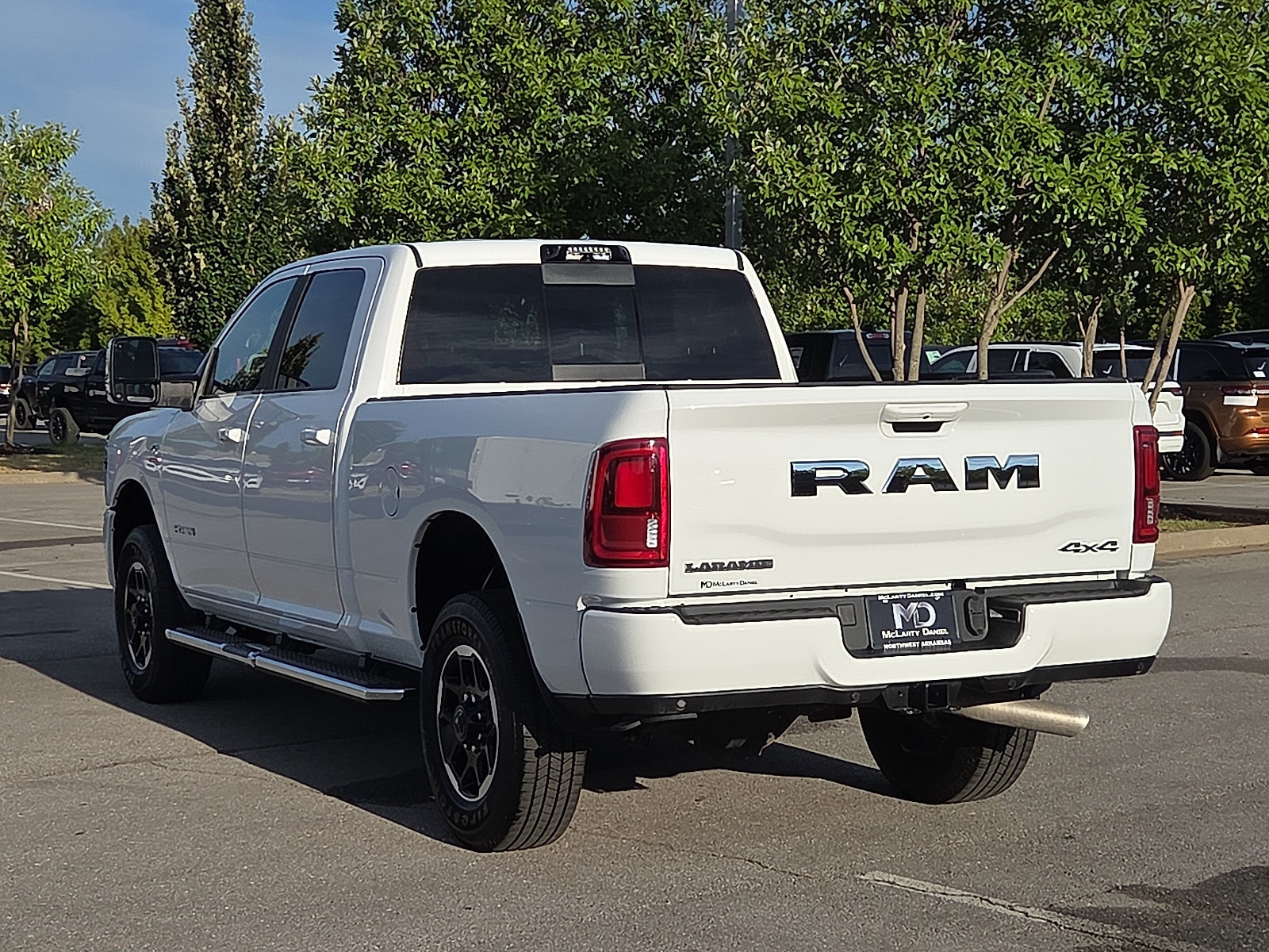 Used 2025 RAM 3500 Laramie AWD/4WD image 4