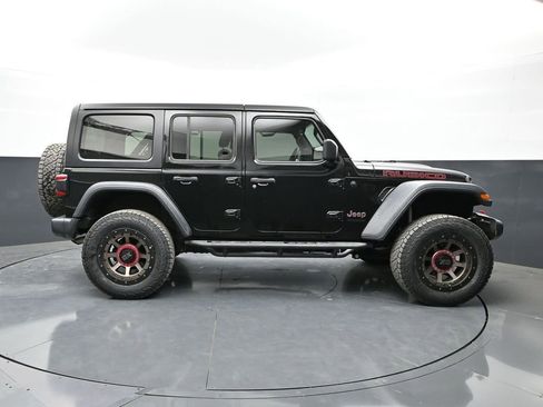 Used 2019 Jeep Wrangler Unlimited Rubicon AWD/4WD image 4