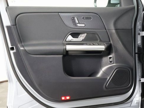 Certified 2026 Mercedes-Benz GLA 250 image 12