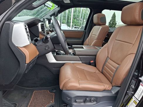 Used 2025 Toyota Tundra 1794 Edition AWD/4WD image 14