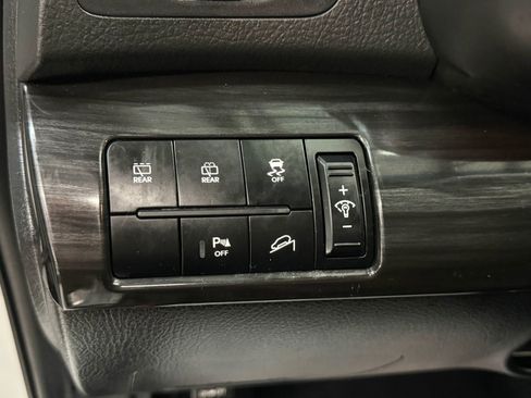 Used 2012 Kia Sorento SX w/ SX Premium Pkg image 27