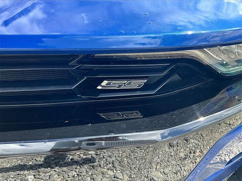 Used 2019 Chevrolet Camaro SS w/ LPO, Camaro Insignia Package image 8