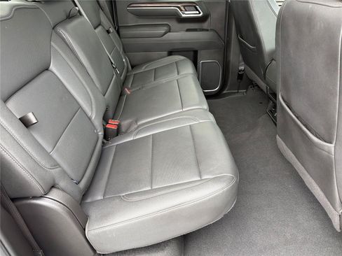 Used 2025 GMC Sierra 1500 SLT AWD/4WD image 14