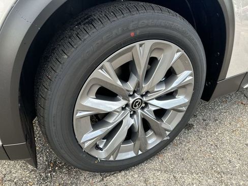 New 2026 MAZDA CX-90 3.3 Turbo w/ Premium Plus Pkg image 10